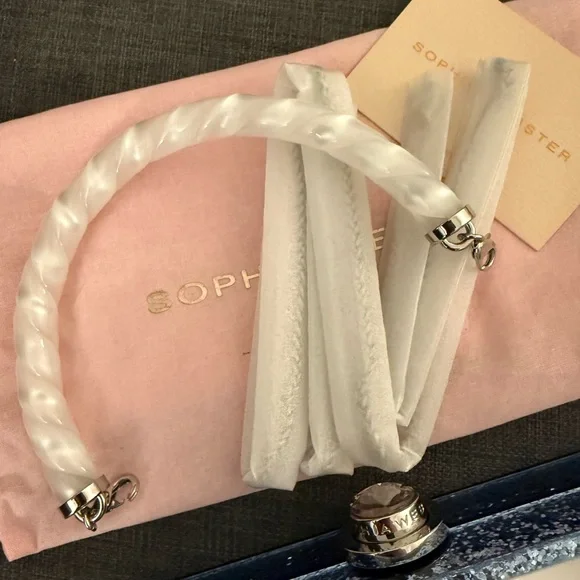 Sophia Webster White and Silver 'Wifey for Lifey' Clutch - Picture 5 of 5